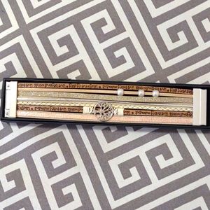 Brant new destination bracelet